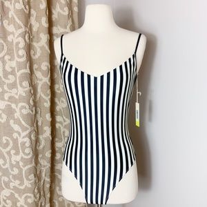 Summersalt NWT Voyager Black & White Stripe Swim